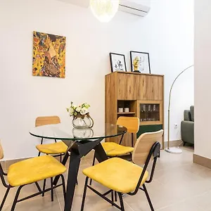https://ayala-freshapartments-by-bossh-apartments.hotelsinnerja.org